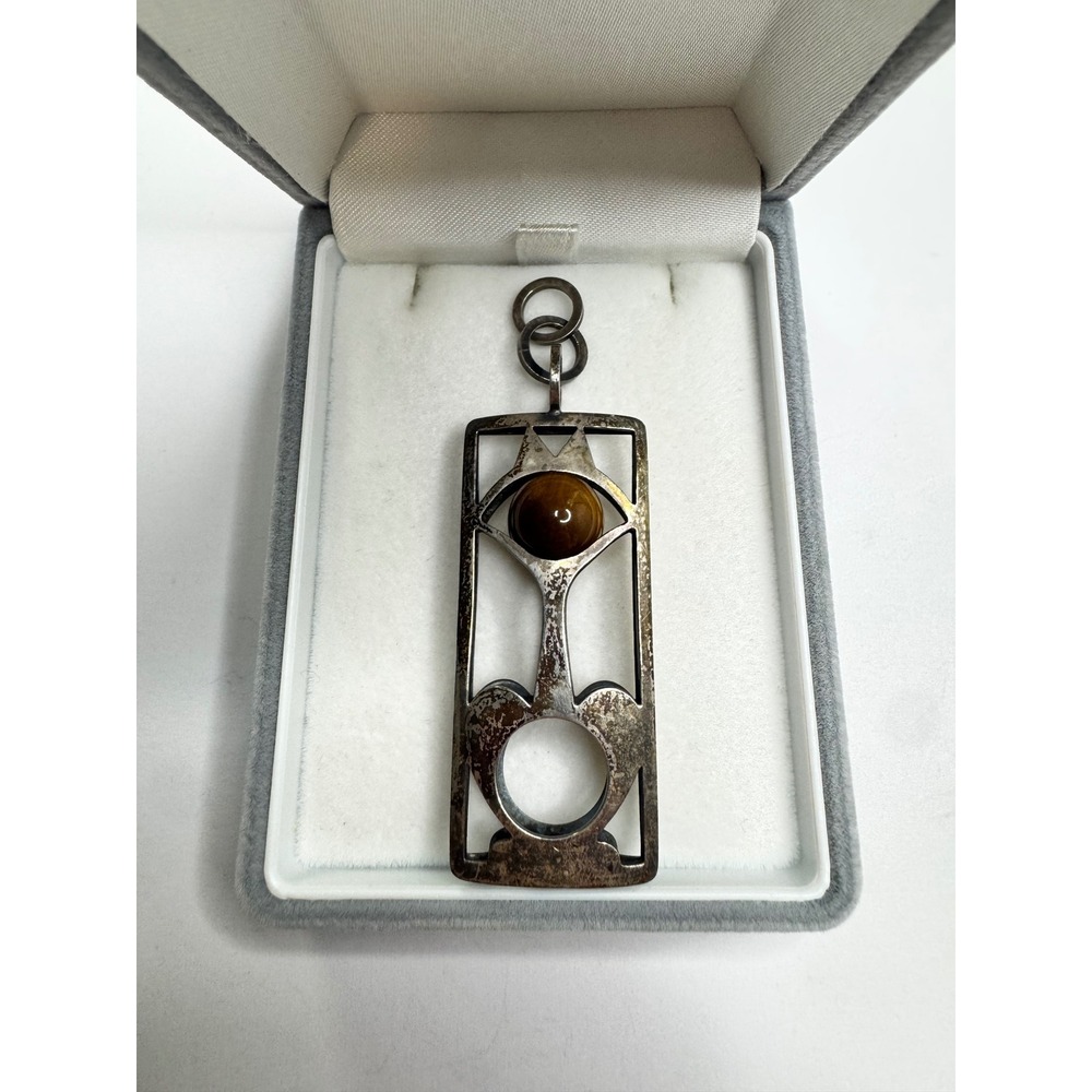 Calling All Cat Lovers Vintage 925 Sterling Silver Tiger's Eye Mo Cat Pendant